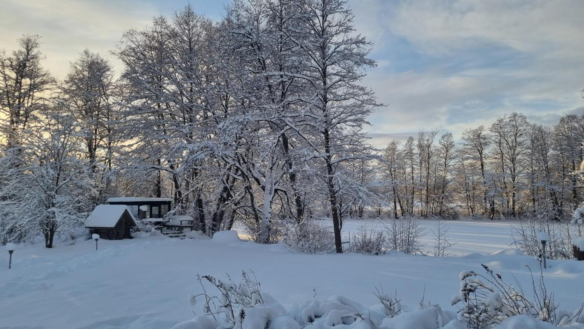 Villa Kivikoski Pyhtaa Kültér fotó