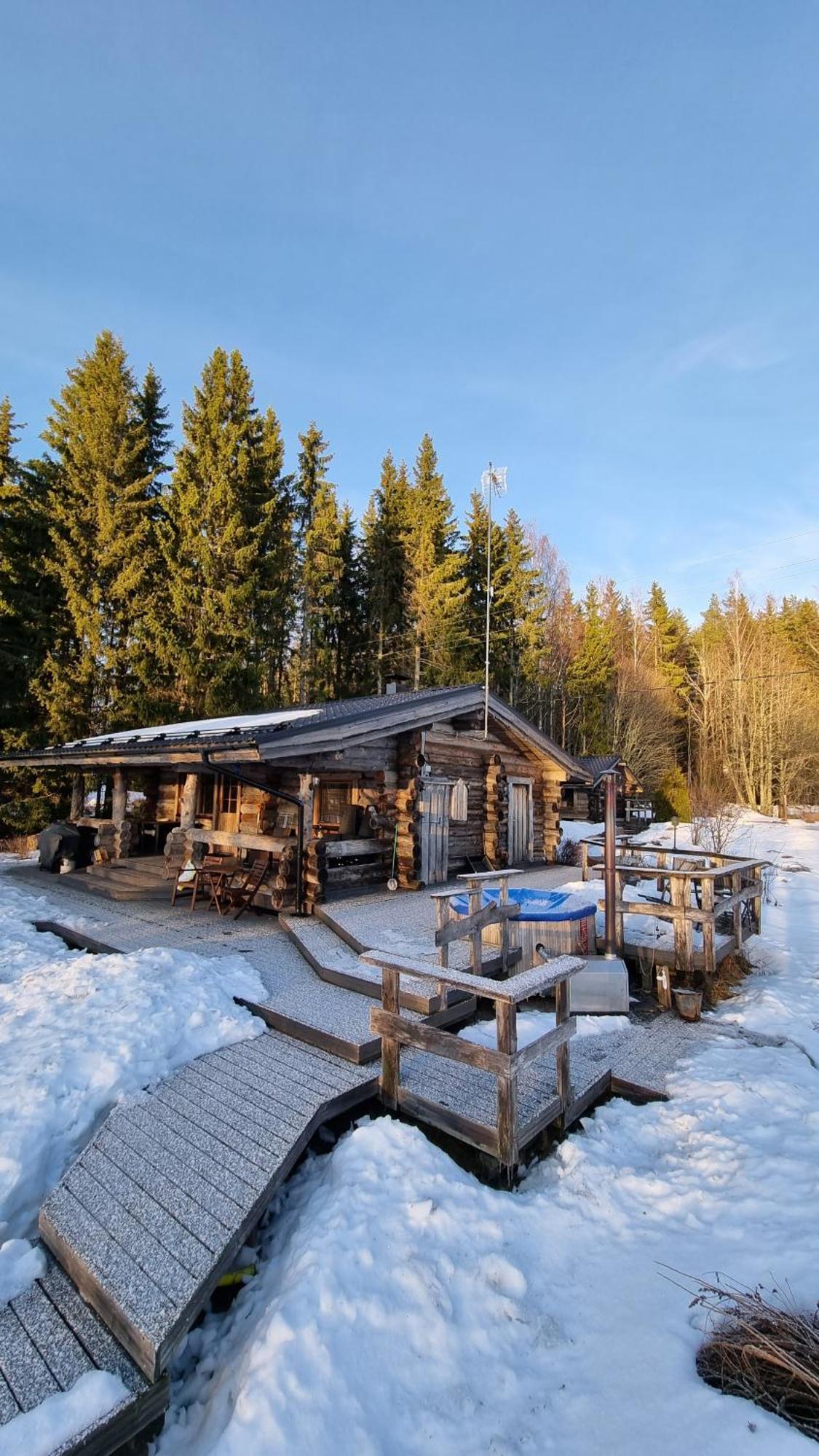 Villa Kivikoski Pyhtaa Kültér fotó